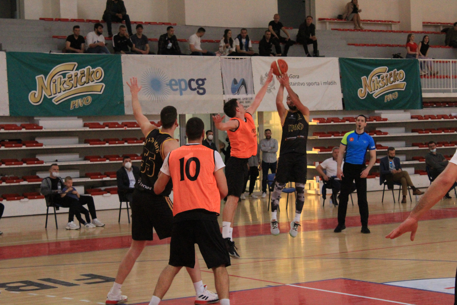 Univerzitet Crne Gore