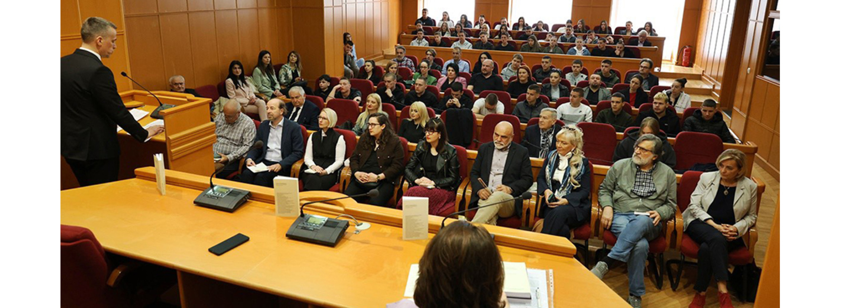 Univerzitet Crne Gore