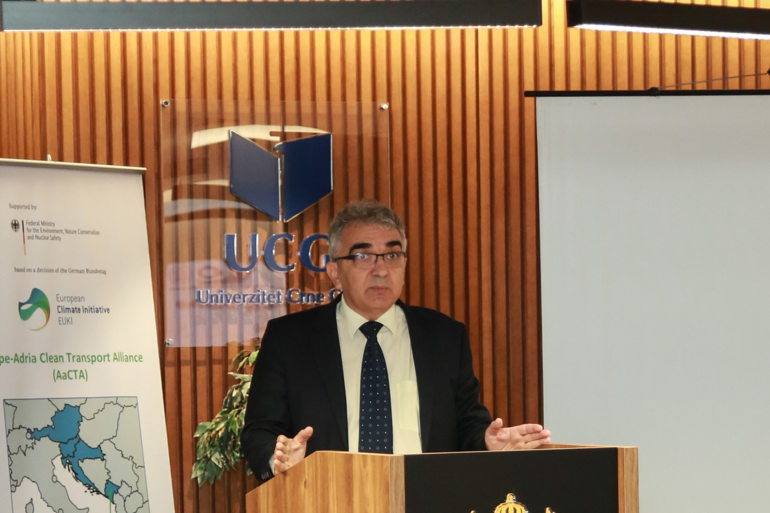 Univerzitet Crne Gore