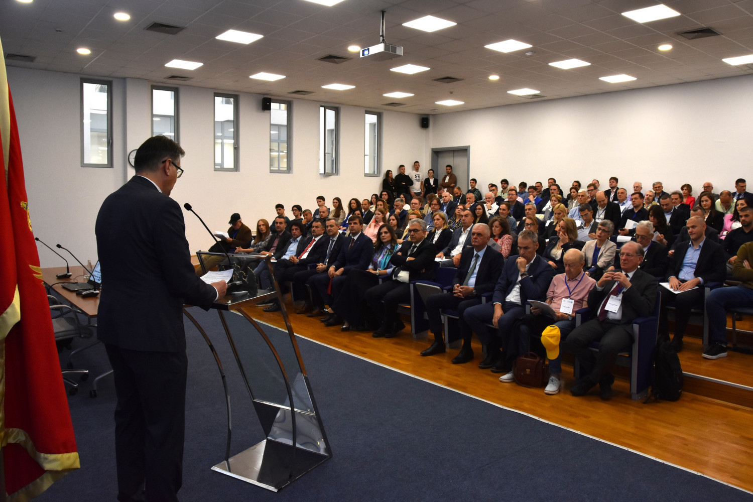 Univerzitet Crne Gore