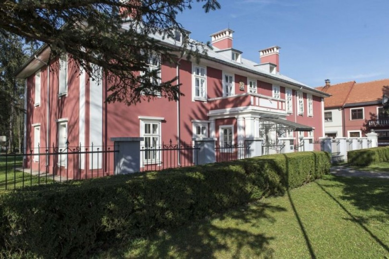 Univerzitet Crne Gore