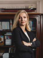 dr Senka Šekularac-Ivošević